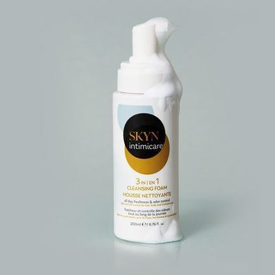 Пена для интимного ухода SKYN Intimicare 3 in 1 Cleansing Foam 200 мл