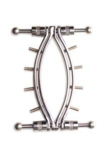 Затискач для вагіни Master Series: Spread 'Em Poker Vagina Clamp with Adjustable Pressure Screws, ши