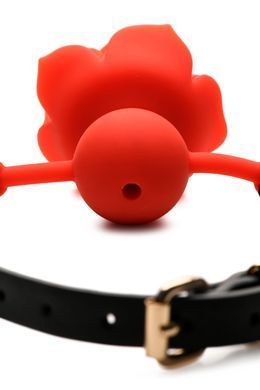 Силиконовый кляп с розой Master Series: Blossom Silicone Rose Gag &ndash; Red