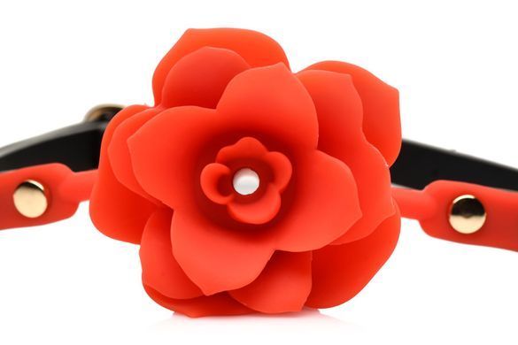 Силиконовый кляп с розой Master Series: Blossom Silicone Rose Gag &ndash; Red