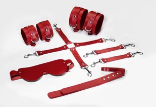 Набор Feral Feelings BDSM Kit 5 Red, наручники, поножи, крестовина, маска, паддл