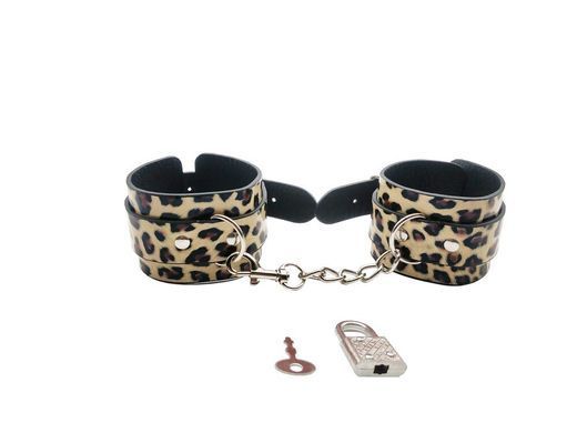 Набор MAI BDSM STARTER KIT N&ordm; 75 Leopard: плеть, кляп, наручники, маска, ошейник , веревка, зажимы