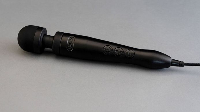 Вибромассажер DOXY Die Cast 3 Matt Black, очень мощный, питание 220В, металлический корпус