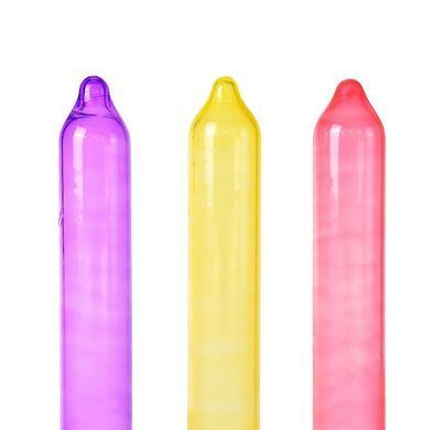 Презервативы Holographic Recare Color Fruit Flavour Condoms 3 шт, ароматы: мята, банан, клубника
