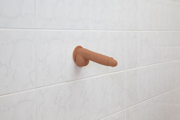 Фаллоимитатор ADDICTION Steven 7.5" Silicone Dong Caramel, вибропуля в подарок
